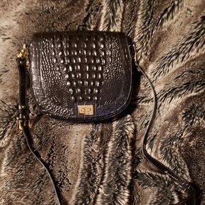 Brahmin  black saddle crossbody!!